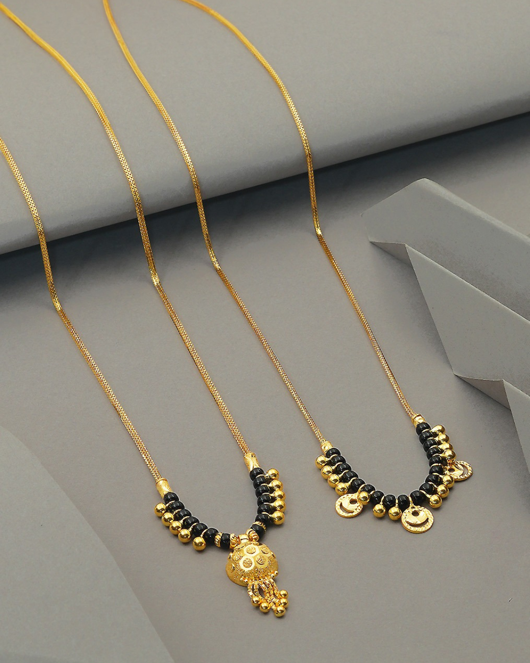 Gold jewellery piece
