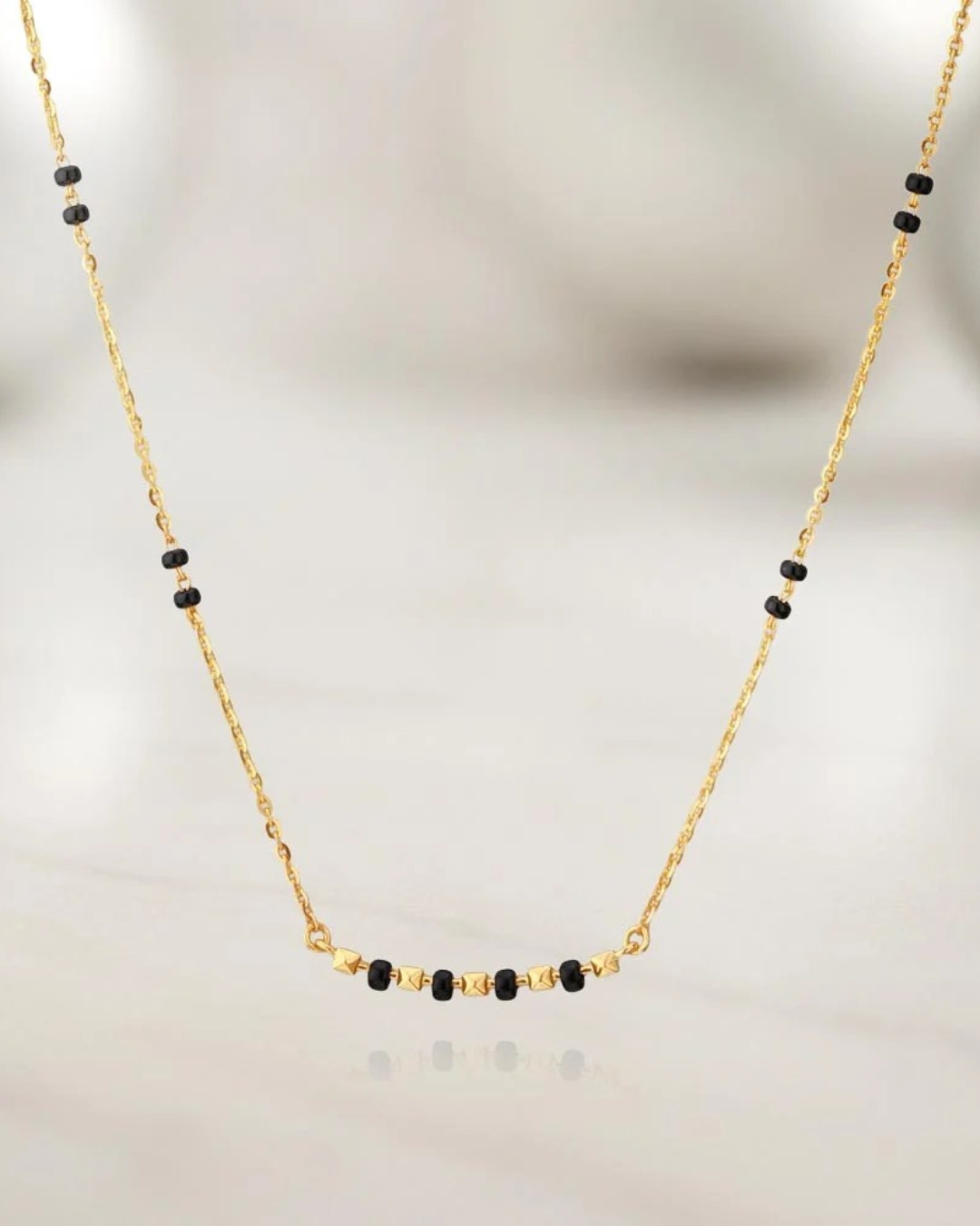 Gold jewellery piece